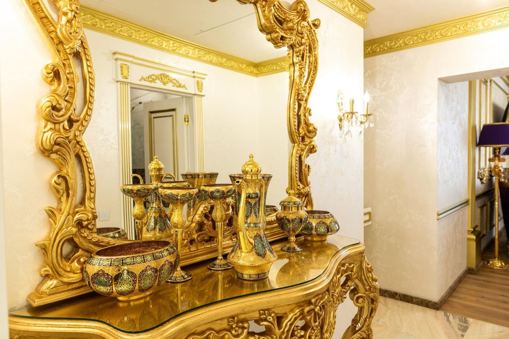 Royal Palace Luxury Hotel And Spa Khmelʼnytsʼkyy Cameră foto