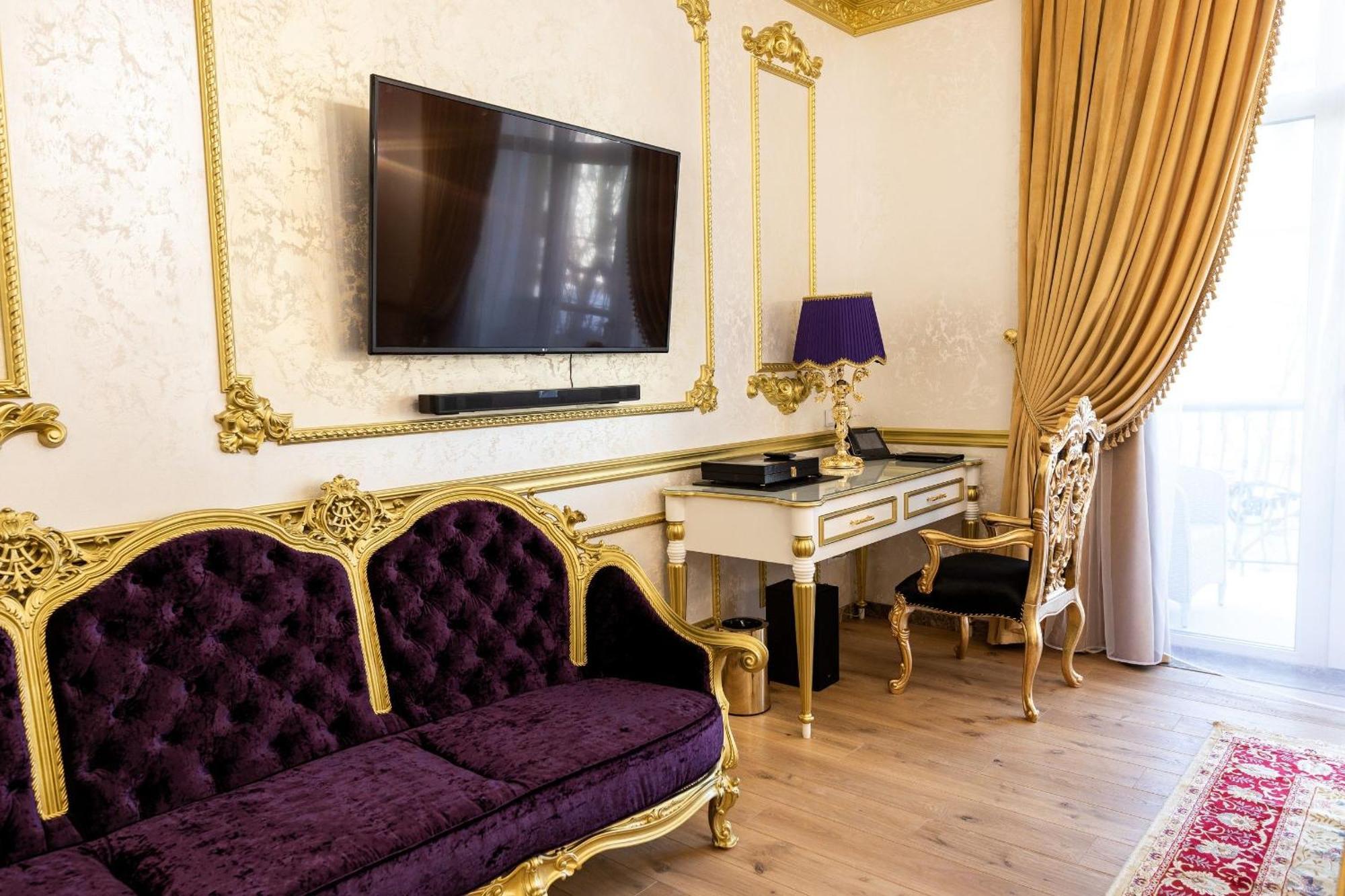 Royal Palace Luxury Hotel And Spa Khmelʼnytsʼkyy Cameră foto