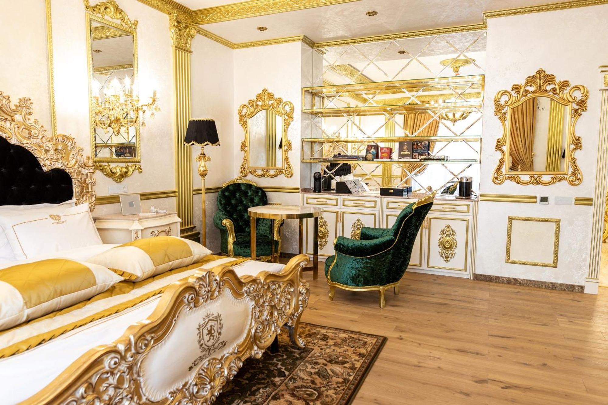 Royal Palace Luxury Hotel And Spa Khmelʼnytsʼkyy Cameră foto